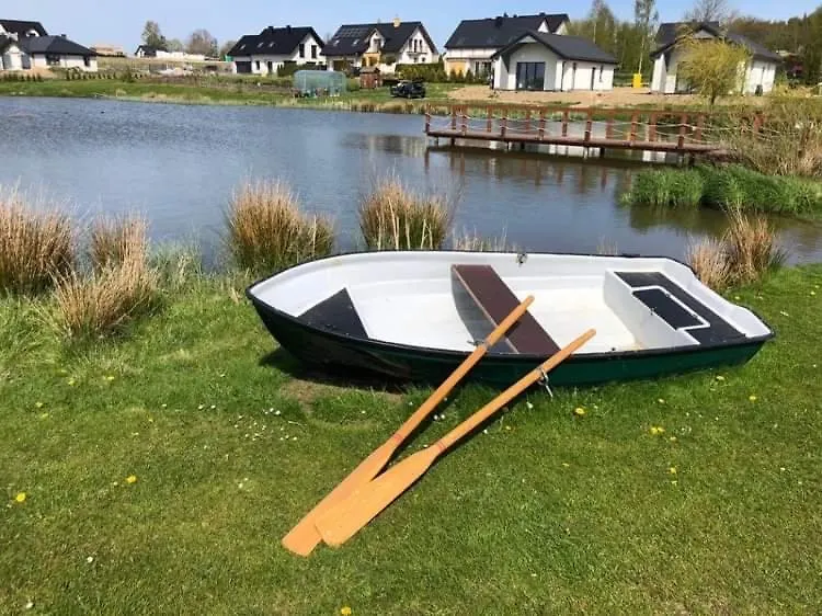 Domki Loft Nad Stawem 4 Doroslych , 4 Dzieci Malkowo Сasa de vacaciones